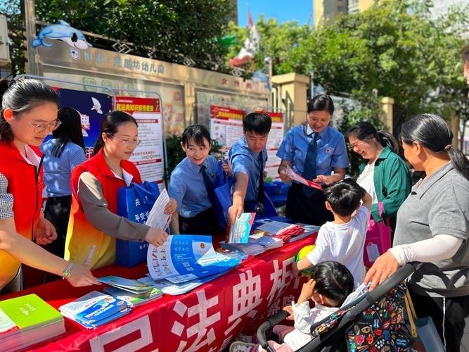 “这是一次生动的爱国主义教育”