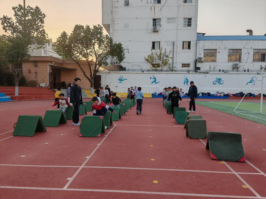 1768219955475345.png image.png